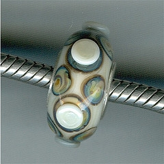 pandora chamilia glass beads